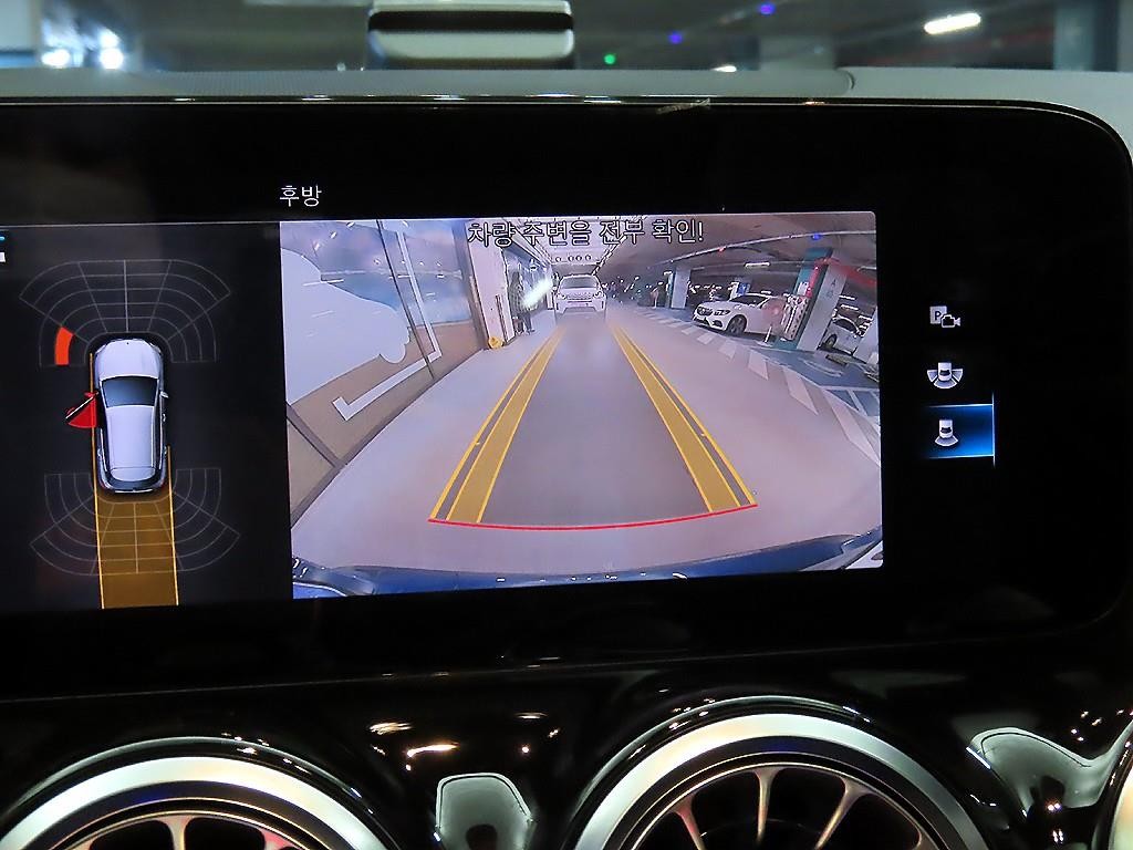 벤츠 GLA 클래스 GLA클래스 H247 GLA250 4MATIC 이미지 14