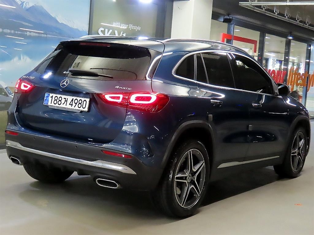 벤츠 GLA 클래스 GLA클래스 H247 GLA250 4MATIC 이미지 4