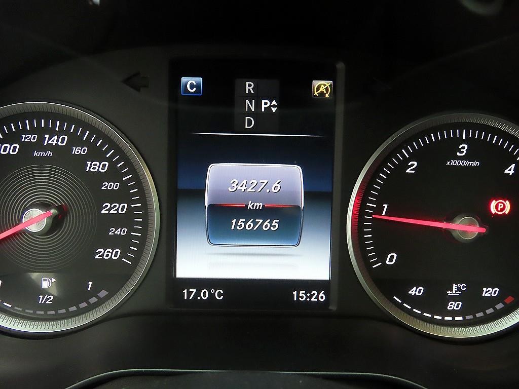 벤츠 C 클래스 C클래스 W205 C200 d 이미지 9