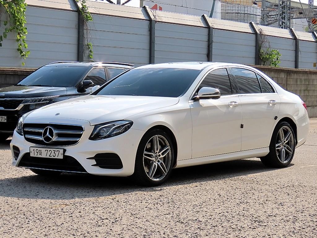 벤츠 E 클래스 E-클래스 W213 E300 AMG LINE 이미지 2