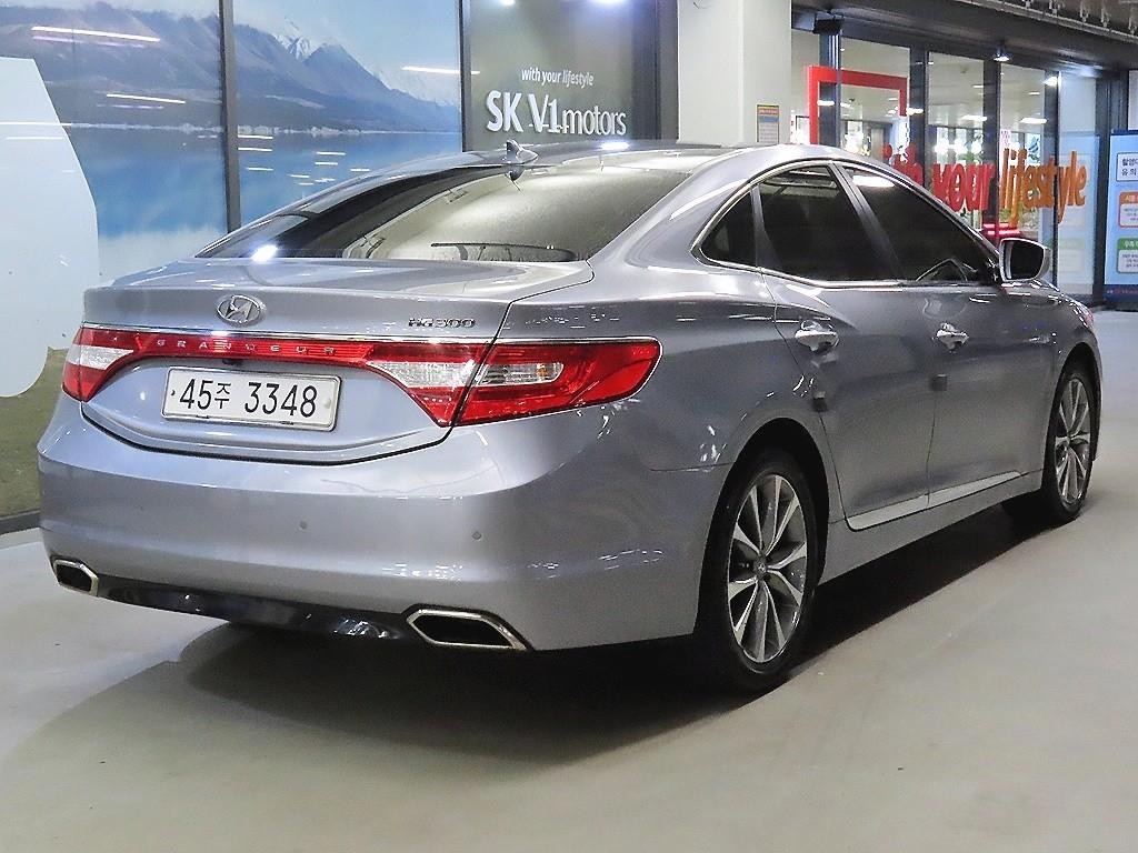 현대 그랜저 그랜저 HG HG300 PREMIUM 컬렉션 이미지 4
