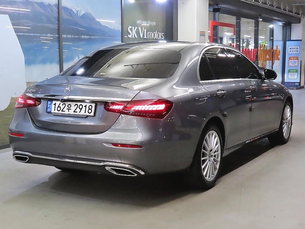 벤츠 E 클래스 E-클래스 W213 E250 익스클루시브 이미지 4