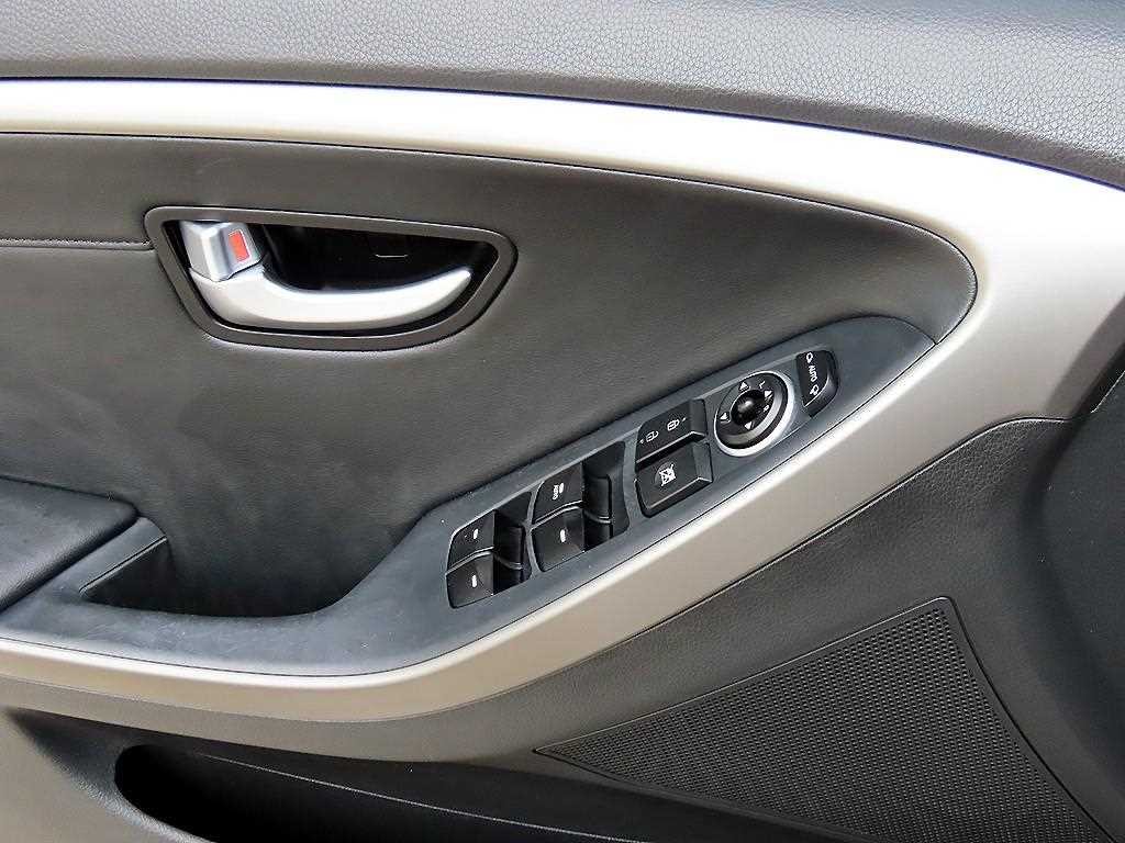 현대 i30 뉴 i30 1.6 GDI 익스트림 이미지 11