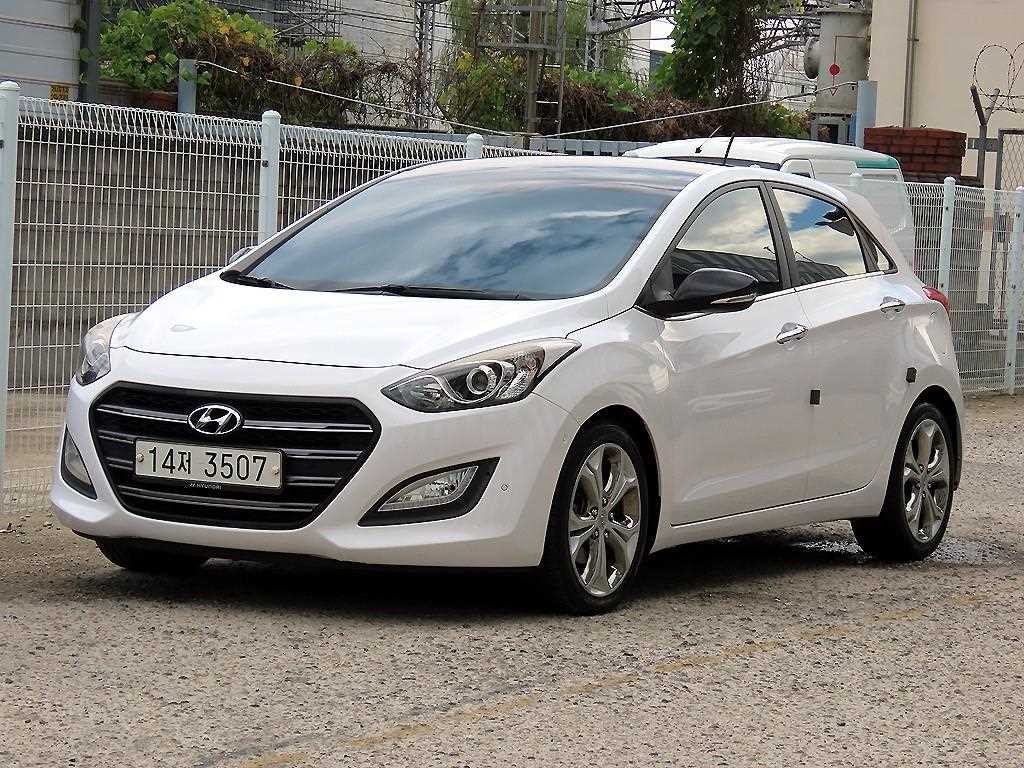 현대 i30 뉴 i30 1.6 GDI 익스트림 이미지 2