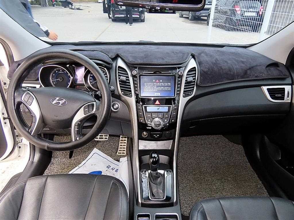 현대 i30 뉴 i30 1.6 GDI 익스트림 이미지 7