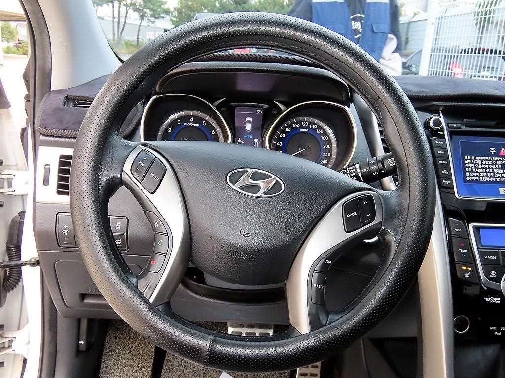 현대 i30 뉴 i30 1.6 GDI 익스트림 이미지 8