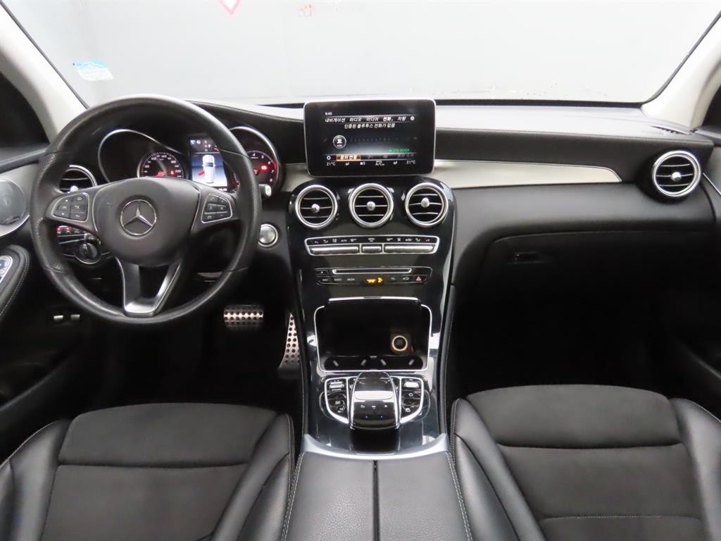 벤츠 GLC 클래스 GLC클래스 X253 GLC 350 e 4MATIC AMG LINE 이미지 9