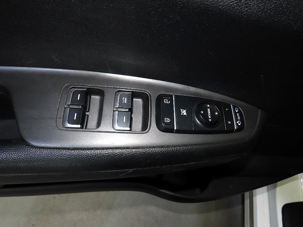 기아 K5 K5 2세대 MX 2.0 LPI 럭셔리 A/T 이미지 13