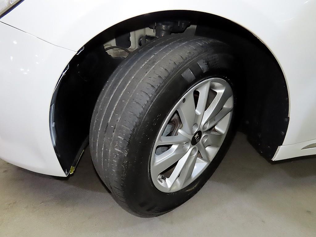 기아 K5 K5 2세대 MX 2.0 LPI 럭셔리 A/T 이미지 18