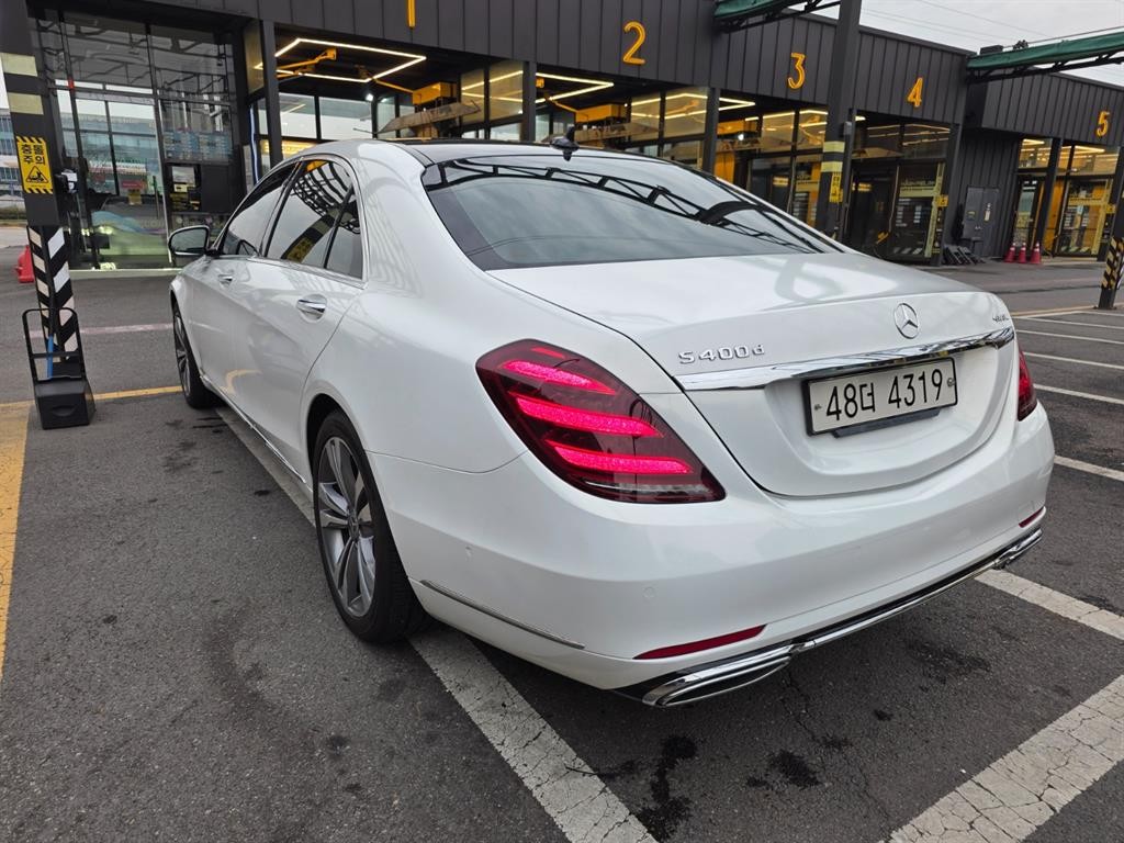 벤츠 S 클래스 S클래스-W222 S 400L d 4MATIC 이미지 3