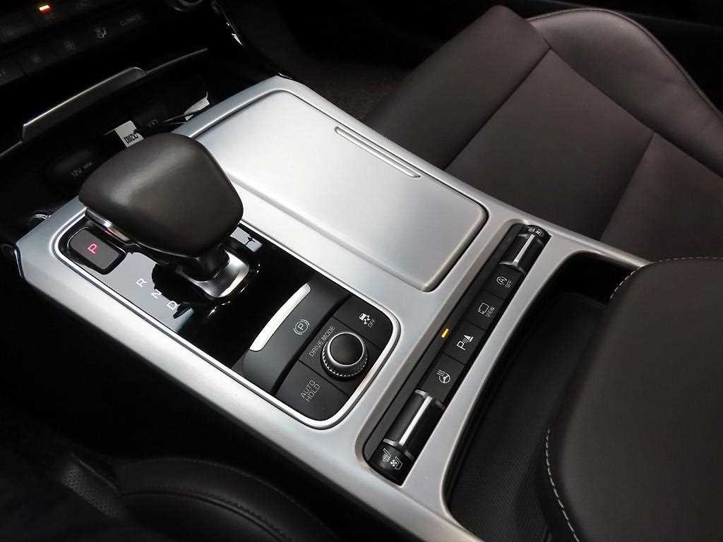 기아 스팅어 가솔린 2.0 터보 2WD 플래티넘 이미지 10