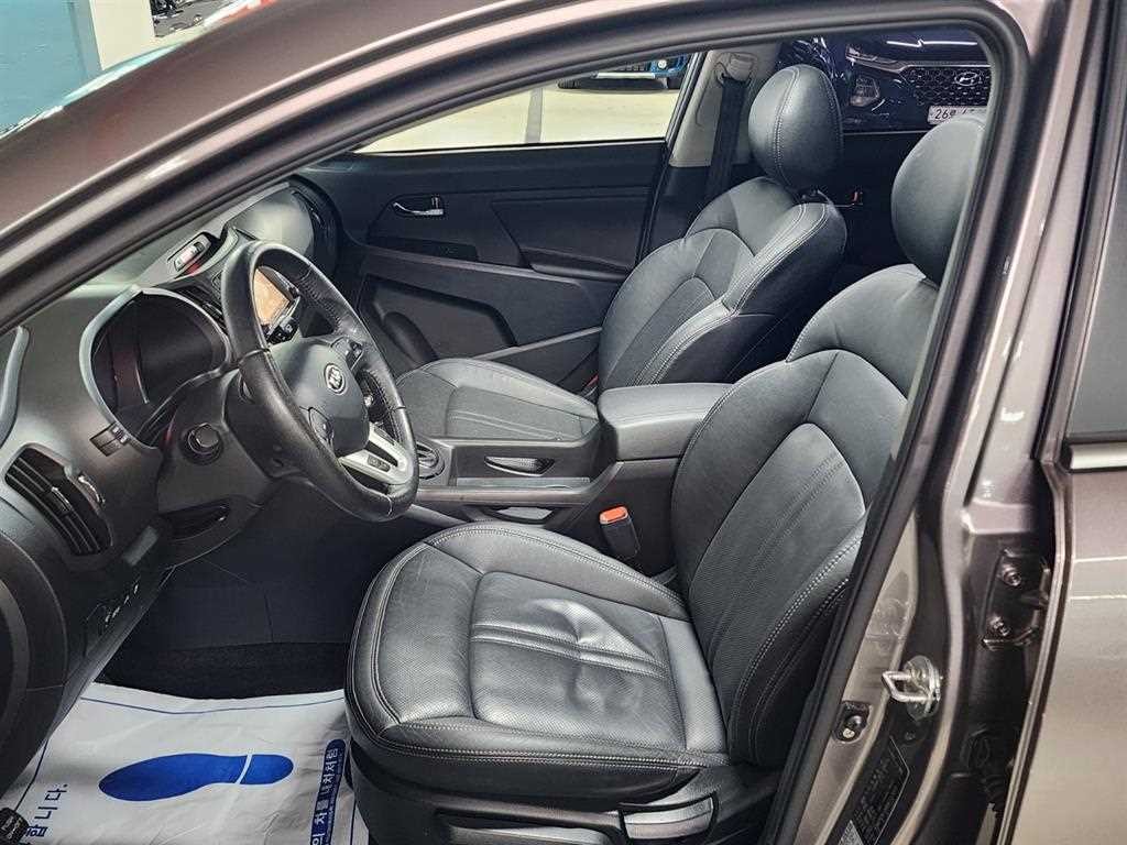 기아 스포티지 스포티지 R 2WD TLX 프리미엄 이미지 12