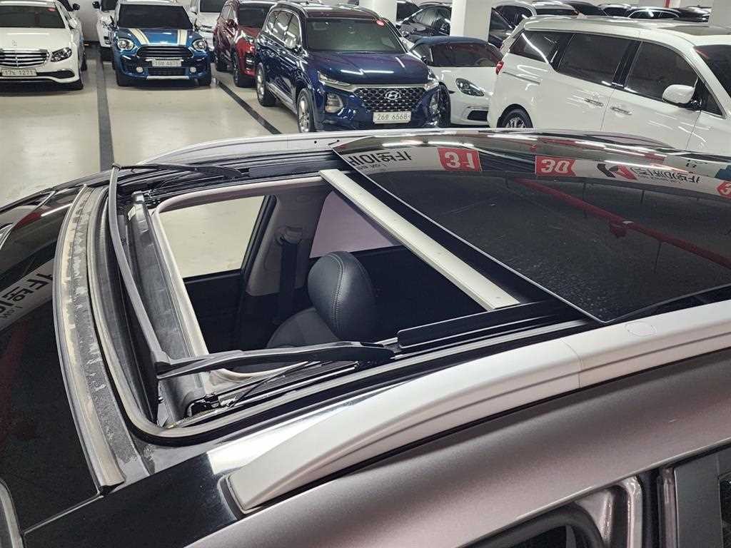 기아 스포티지 스포티지 R 2WD TLX 프리미엄 이미지 13