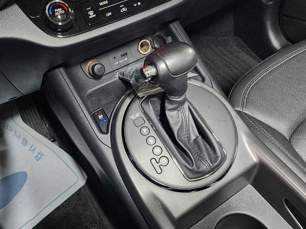 기아 스포티지 스포티지 R 2WD TLX 프리미엄 이미지 9