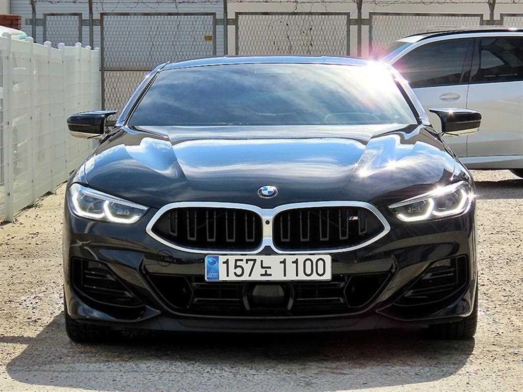 BMW 8시리즈 8시리즈 (G15) M850i xDrive 쿠페 이미지 1