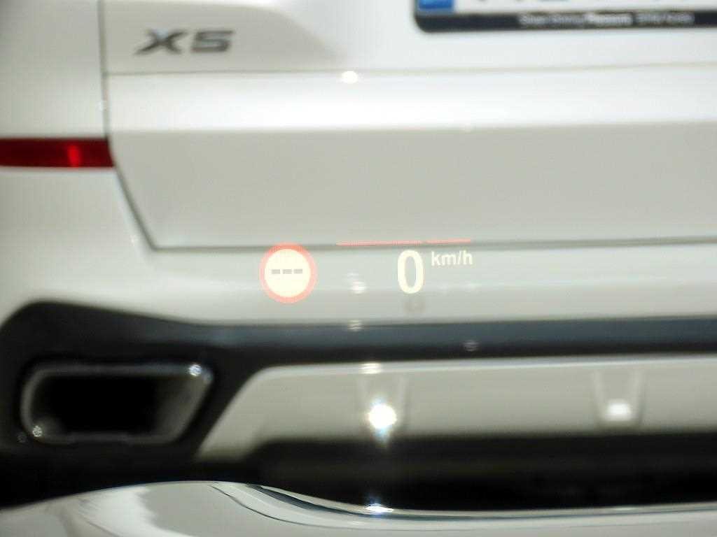 BMW 8시리즈 8시리즈 (G15) M850i xDrive 쿠페 이미지 10