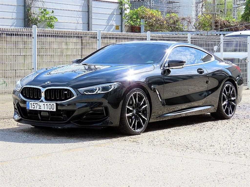 BMW 8시리즈 8시리즈 (G15) M850i xDrive 쿠페 이미지 2