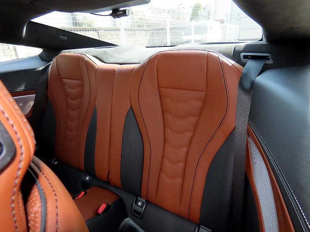 BMW 8시리즈 8시리즈 (G15) M850i xDrive 쿠페 이미지 6