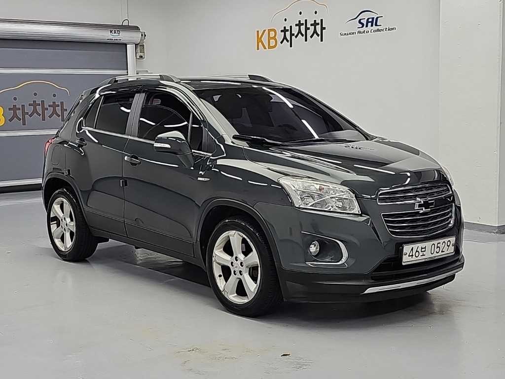 쉐보레 트랙스 1.4 LT 래더패키지 이미지 4
