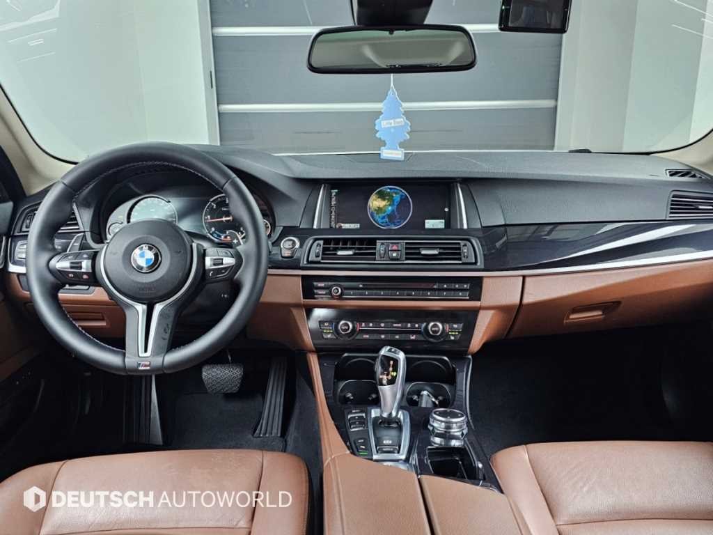 BMW 5시리즈 5시리즈 (F10) 520d M 에어로다이나믹 이미지 7