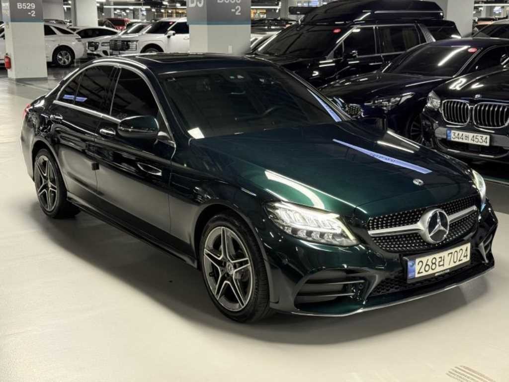 벤츠 C 클래스 C클래스 W205 C200 4MATIC AMG LINE 이미지 3