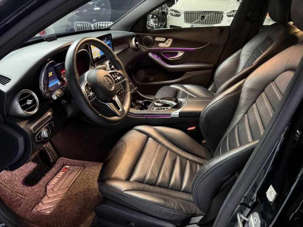 벤츠 C 클래스 C클래스 W205 C200 4MATIC AMG LINE 이미지 6