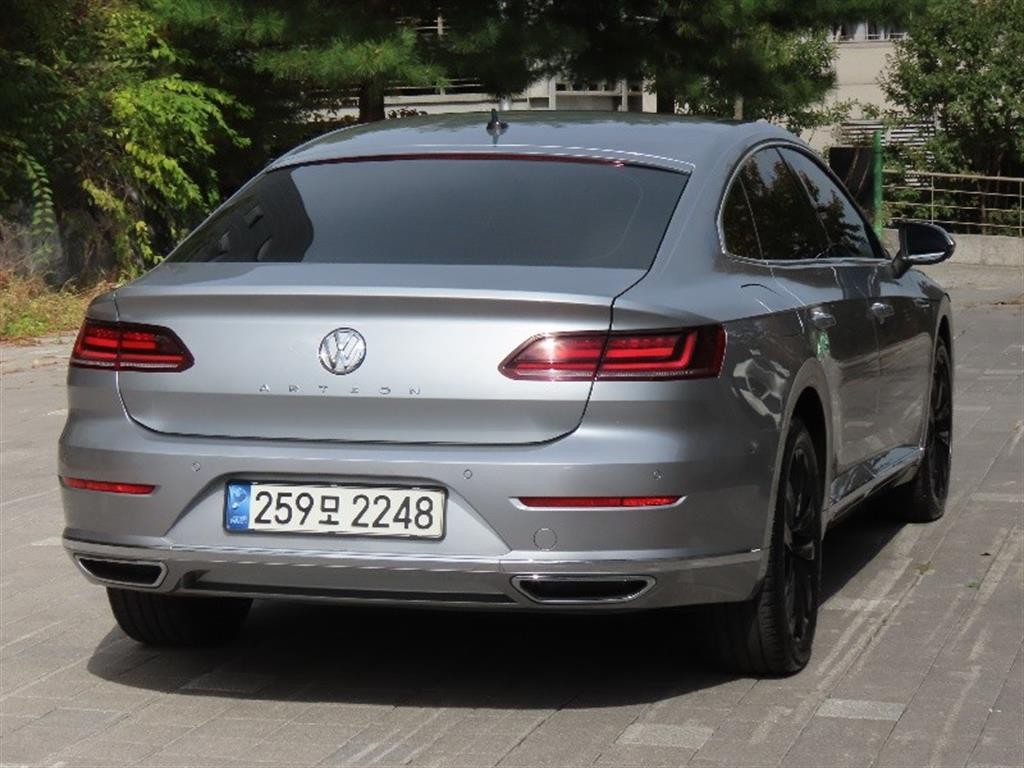 폭스바겐 아테온 2.0 TDI 엘레강스 프레스티지 이미지 3