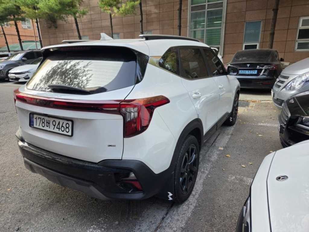 기아 셀토스 더 뉴 셀토스 가솔린 1.6 터보 4WD 이미지 5