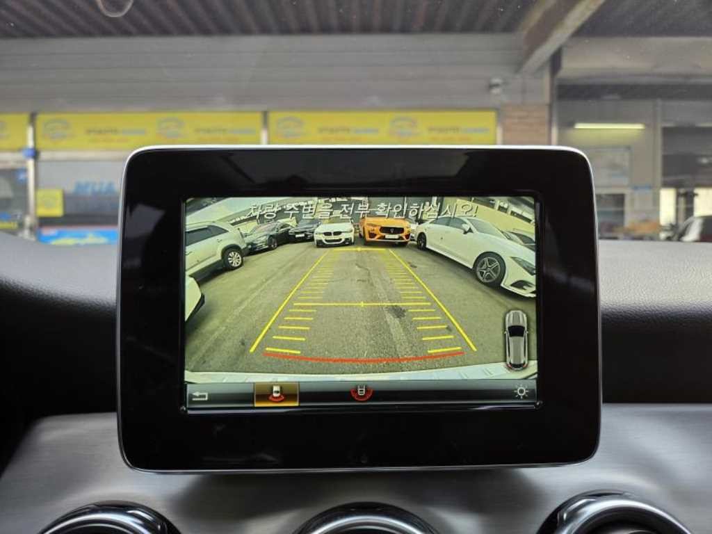 벤츠 GLA 클래스 GLA클래스 X156 GLA220 프리미엄 이미지 13