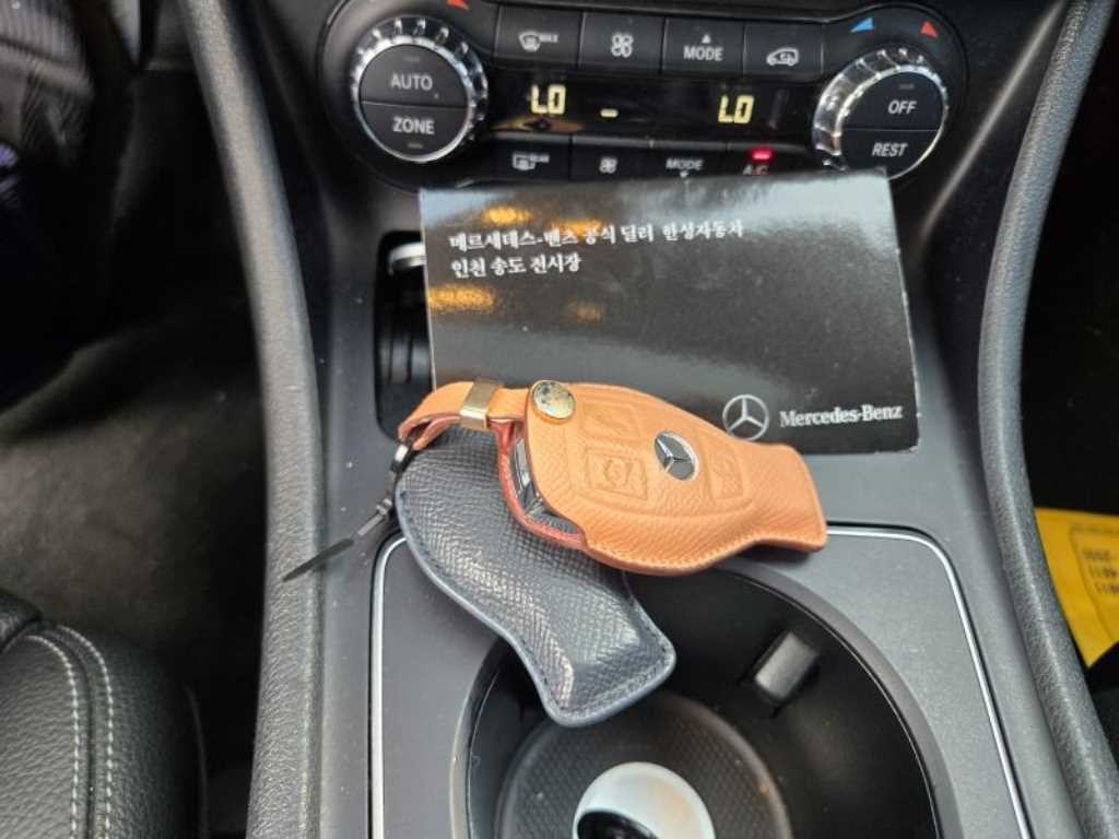 벤츠 GLA 클래스 GLA클래스 X156 GLA220 프리미엄 이미지 14
