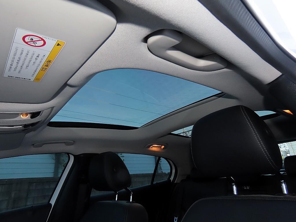 벤츠 GLA 클래스 GLA클래스 X156 GLA220 프리미엄 이미지 17