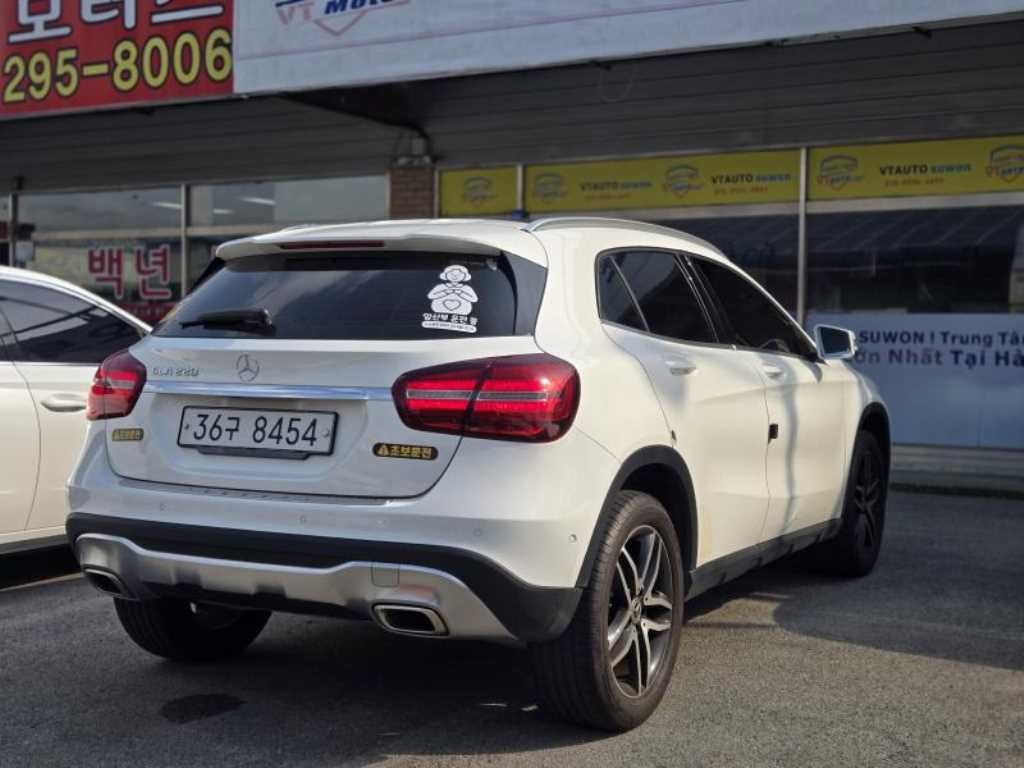 벤츠 GLA 클래스 GLA클래스 X156 GLA220 프리미엄 이미지 3