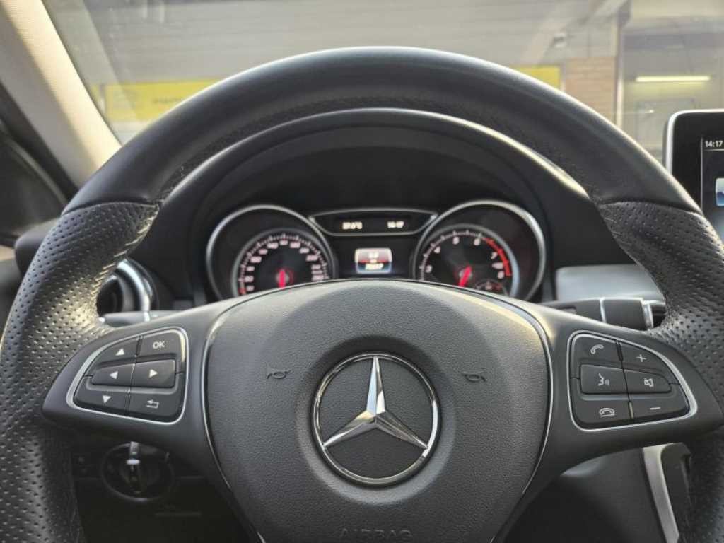 벤츠 GLA 클래스 GLA클래스 X156 GLA220 프리미엄 이미지 7