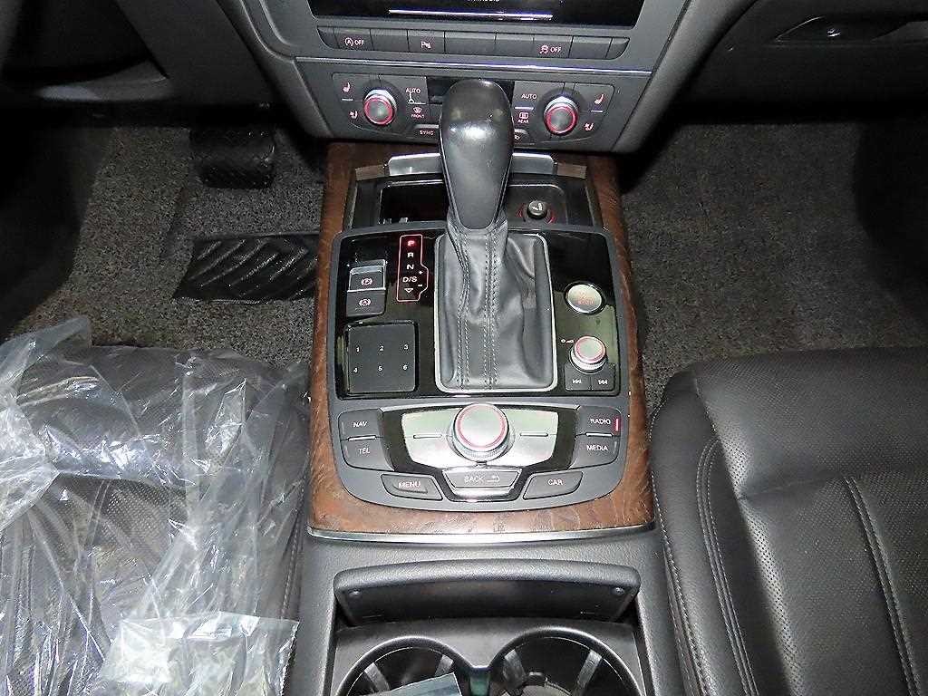 아우디 A6 뉴A6 35 TDI 콰트로 프리미엄 이미지 12