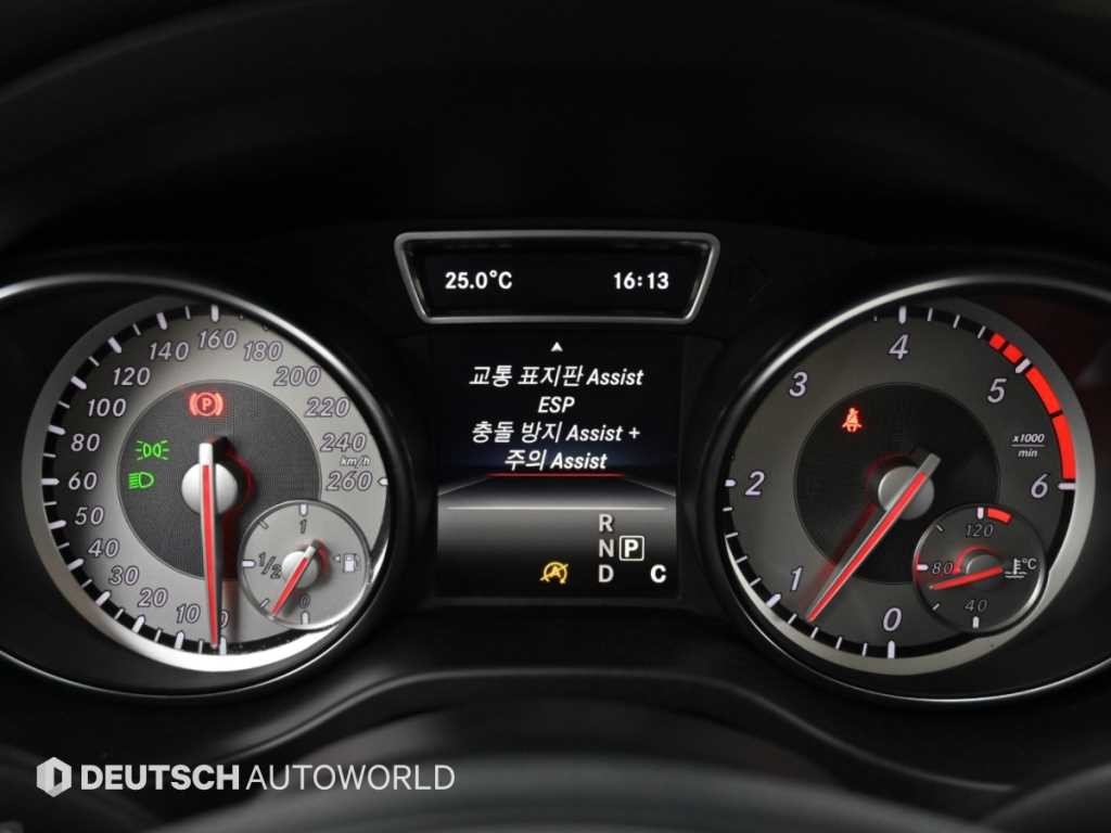 벤츠 GLA 클래스 GLA클래스 X156 GLA200 D 4MATIC 이미지 17