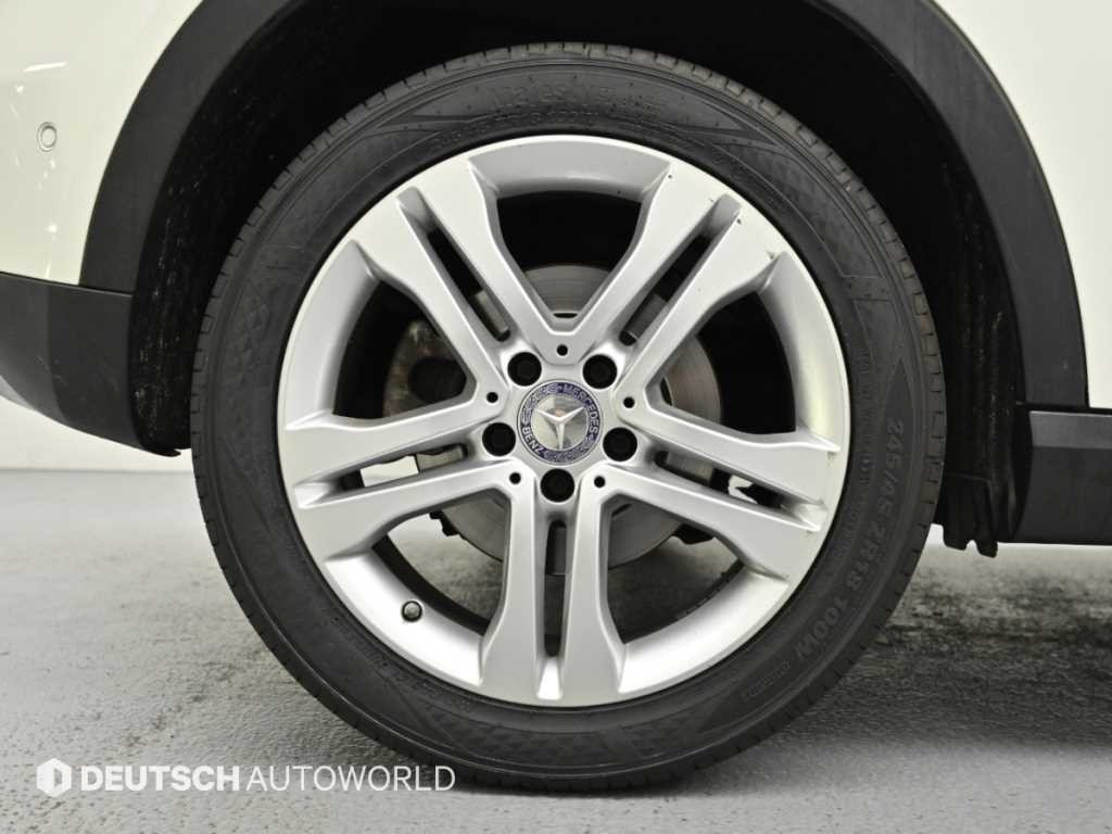 벤츠 GLA 클래스 GLA클래스 X156 GLA200 D 4MATIC 이미지 5