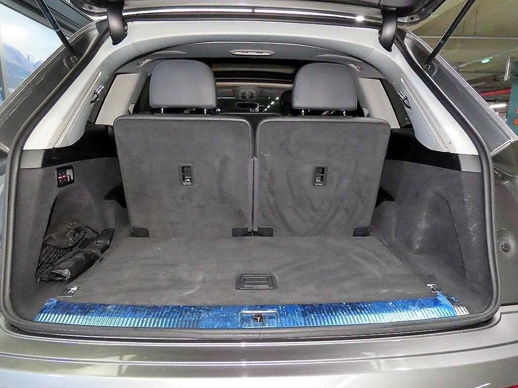아우디 Q7 Q7 (4M) 35 TDI 콰트로 프리미엄 TECH 이미지 16
