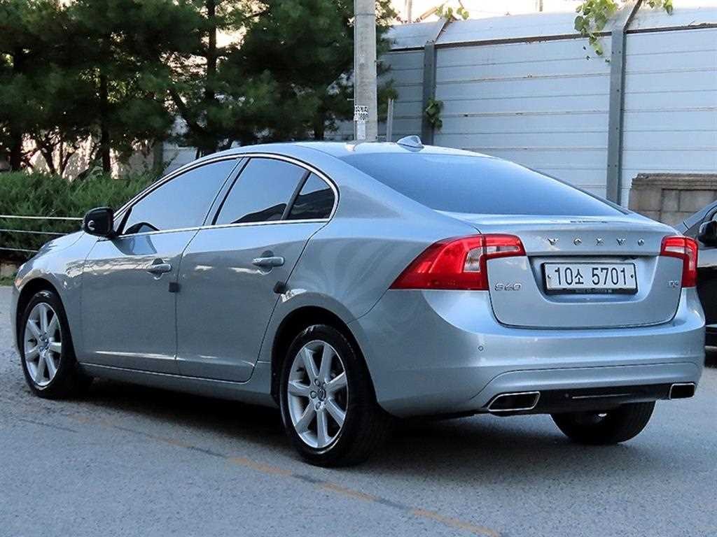 볼보 S60 뉴S60 D3 이미지 3