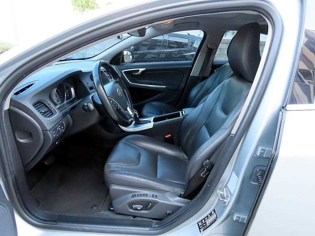 볼보 S60 뉴S60 D3 이미지 5