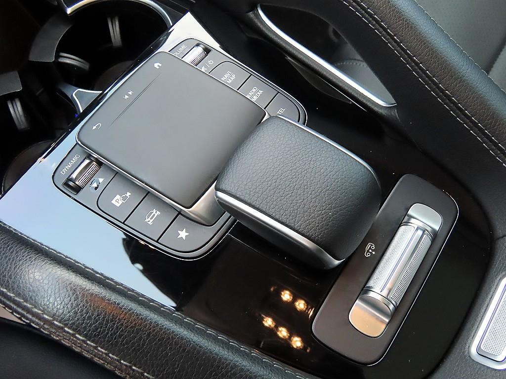 벤츠 GLE 클래스 GLE 클래스 W167 GLE 300d 4MATIC 이미지 13