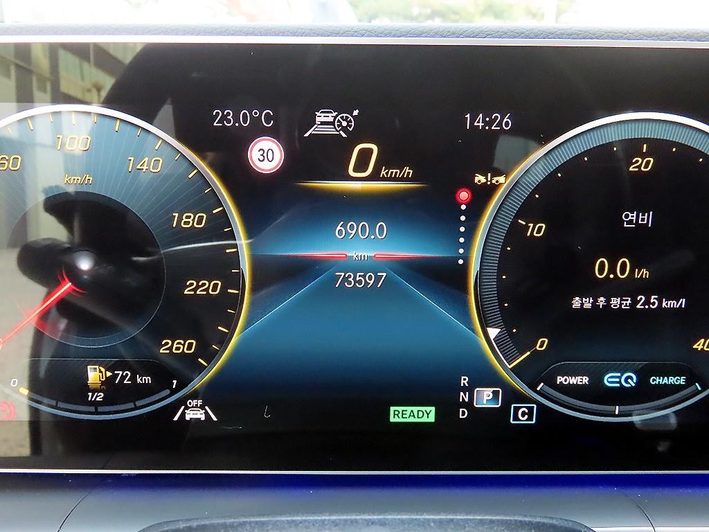 벤츠 GLE 클래스 GLE 클래스 W167 GLE 300d 4MATIC 이미지 9