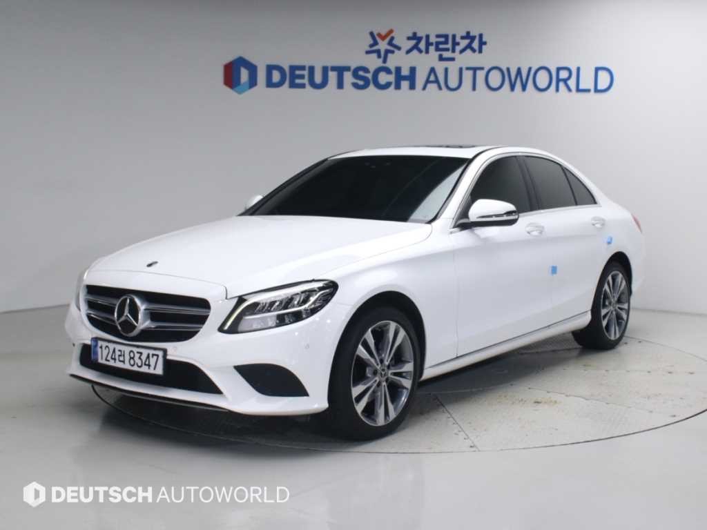 벤츠 C 클래스 C클래스 W205 C220 d 4MATIC 아방가르드 이미지 2