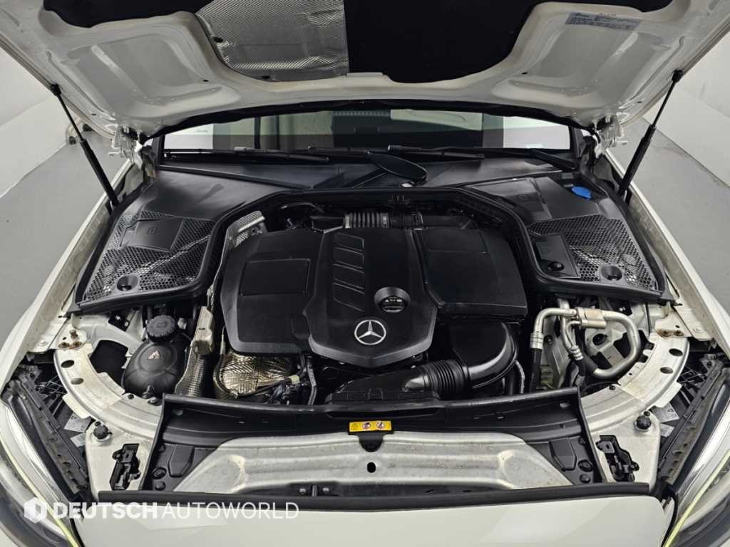 벤츠 C 클래스 C클래스 W205 C220 d 4MATIC 아방가르드 이미지 6
