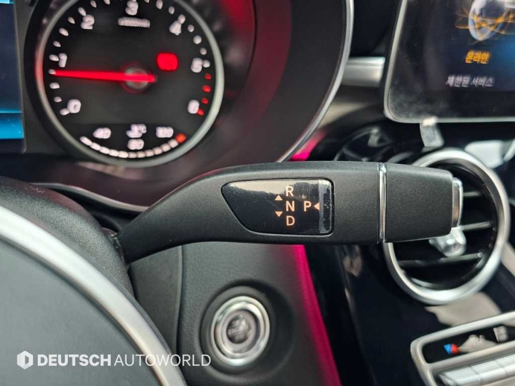 벤츠 C 클래스 C클래스 W205 C220 d 4MATIC 아방가르드 이미지 9