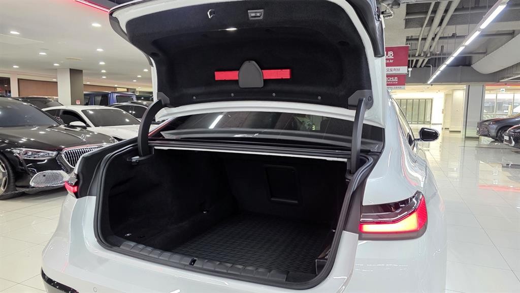 BMW 7시리즈 7시리즈 (G70) 740d xDrive M 스포츠 이미지 13