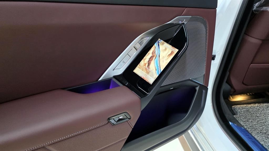 BMW 7시리즈 7시리즈 (G70) 740d xDrive M 스포츠 이미지 9