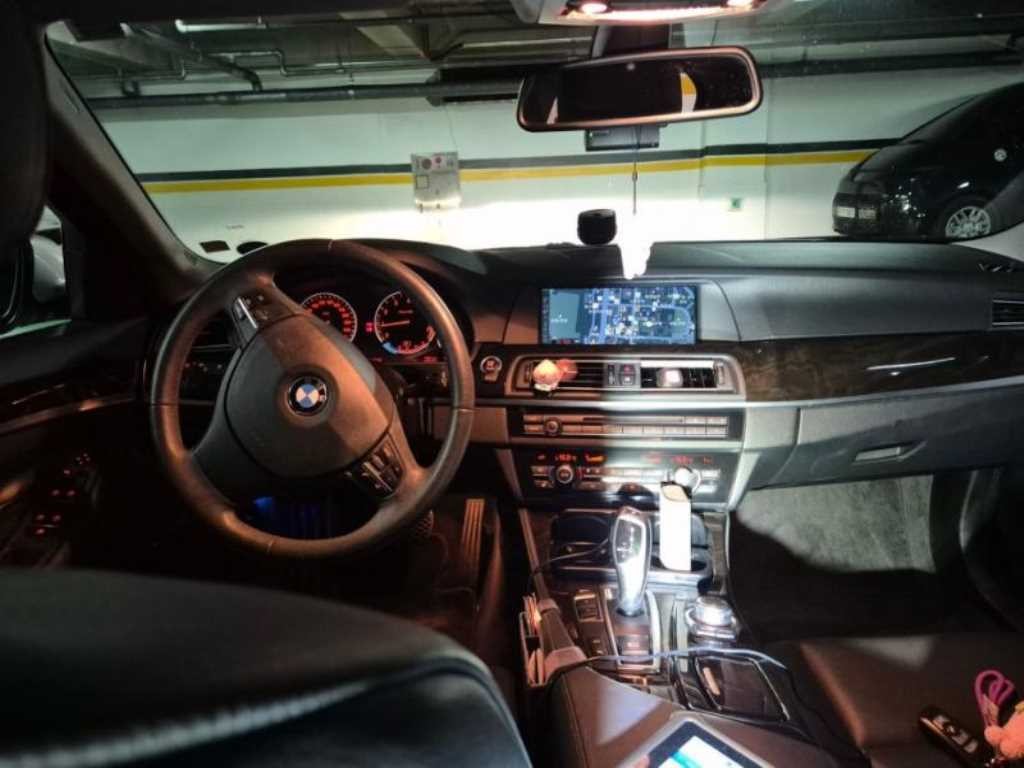 BMW 5시리즈 5시리즈 (F10) 528i 이미지 9