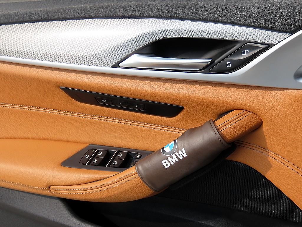 BMW 5시리즈 5시리즈 (G30) 520d M 스포츠 이미지 12