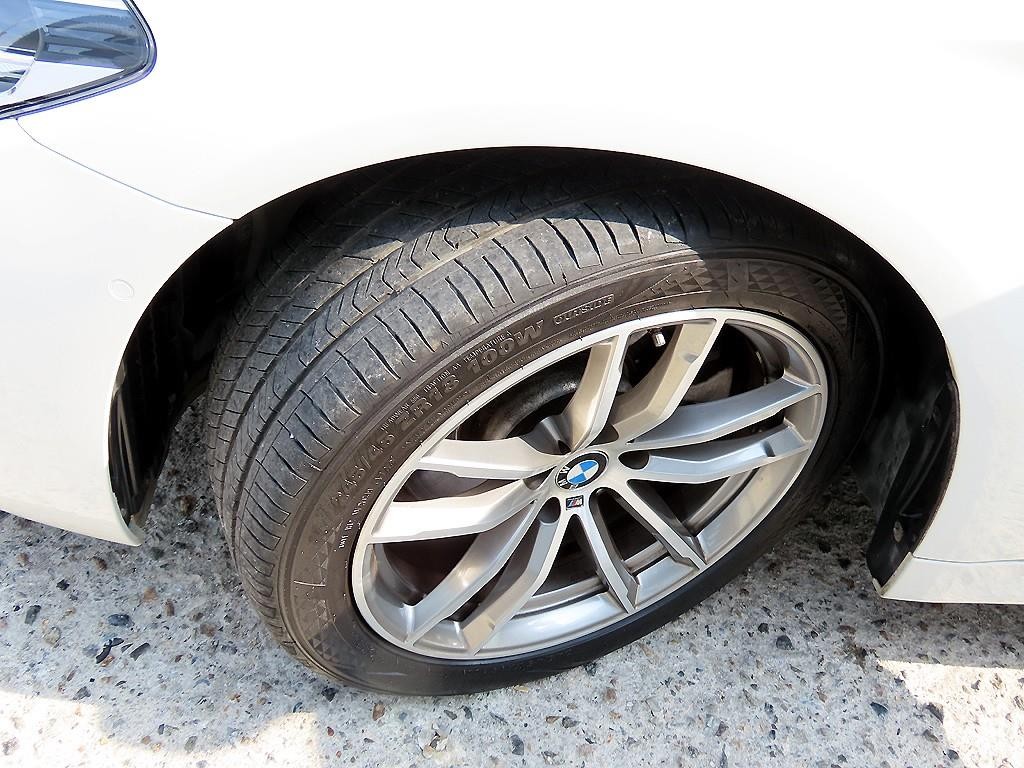 BMW 5시리즈 5시리즈 (G30) 520d M 스포츠 이미지 20