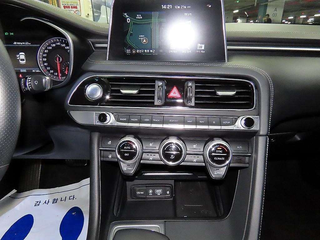 제네시스 G70 2.0T 엘리트 이미지 11